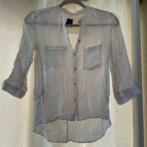 GSUS Industries silky white button up top size xs